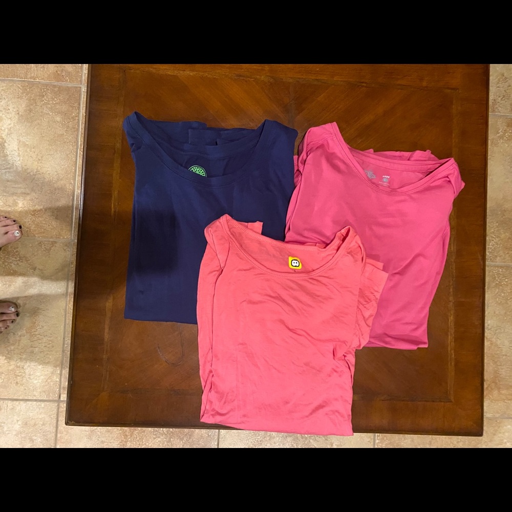 Long sleeve layering scrub tops